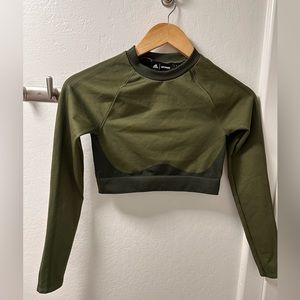 IVY PARK Olive Long Sleeve Crop Top